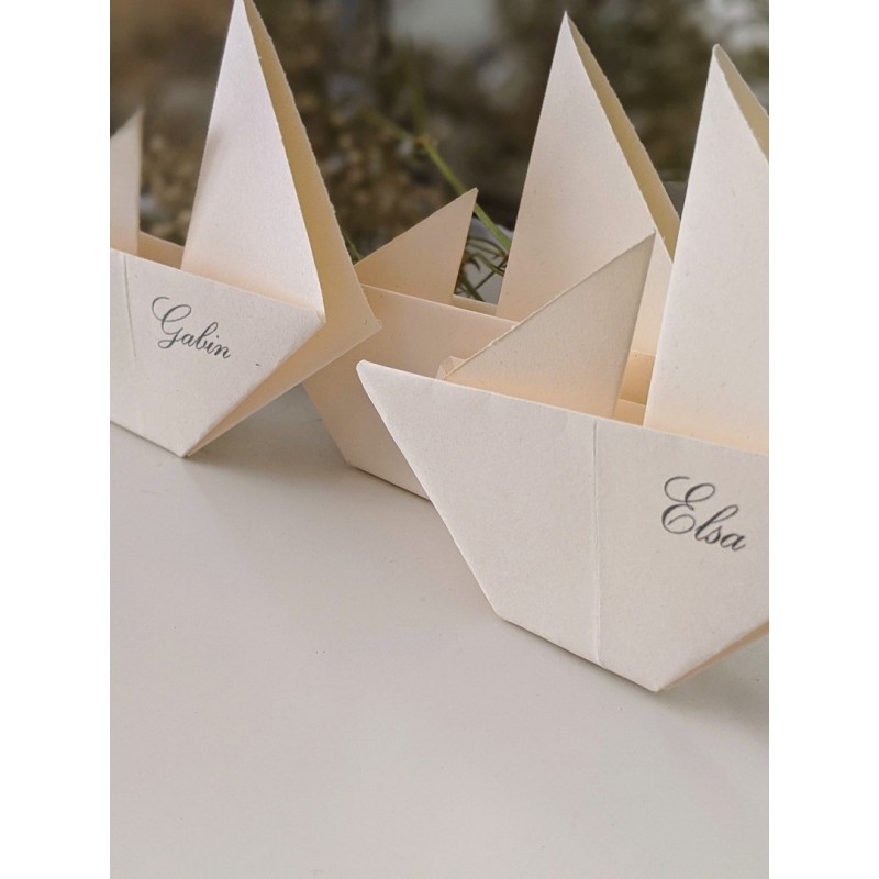 marque-place-bateau-origami-mariage-voyage-bapteme-anniversaire-deco-originale-cadeau-invite-madame-babioles