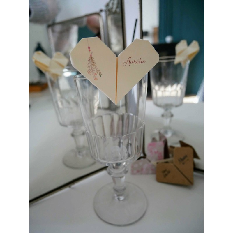 marque-place-mariage-bapteme-original-coeur-origami-kraft-mariage-romantique-champetre